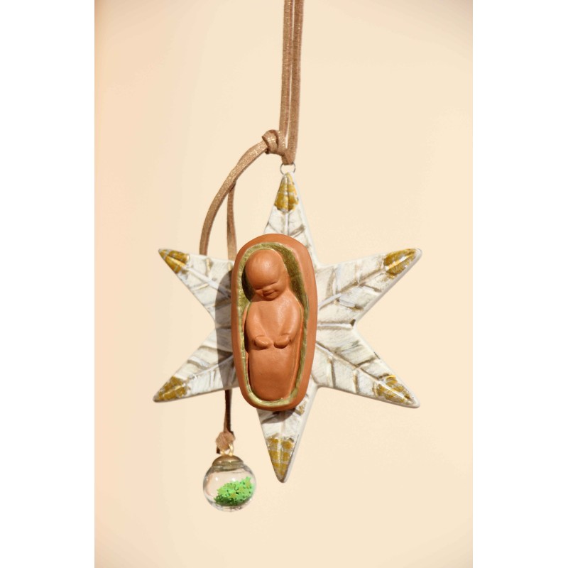 Niño de barro en estrella de cerámica · NAV202 · NAV1202