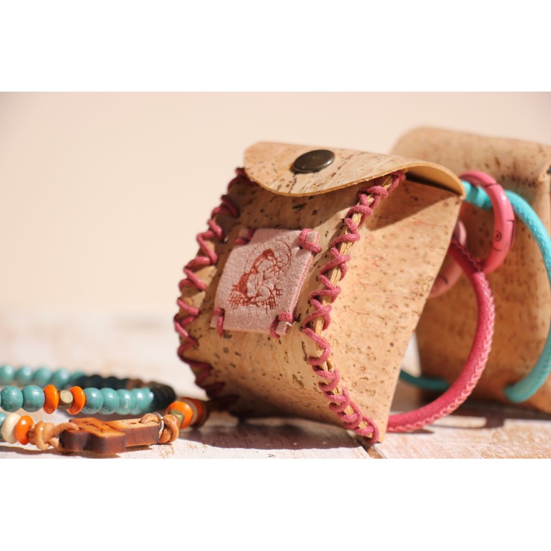 Mochilita Corcho. ARTESANO. Moch-cor · REG100