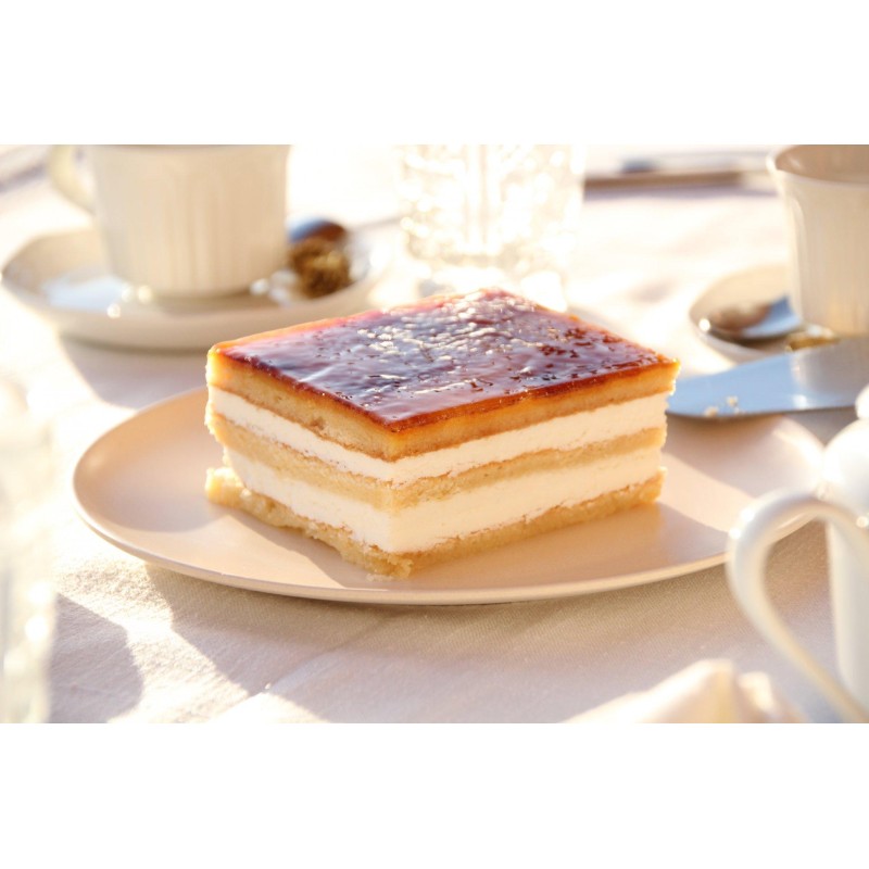 Tarta Nata y yema tostada