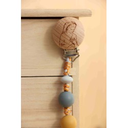 Chupetero 06 de la Bella Pastora (Mostaza y gris oscuro) Ch006 · NENU6