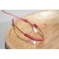 Pul. Cuero y macrame simbolo 1515