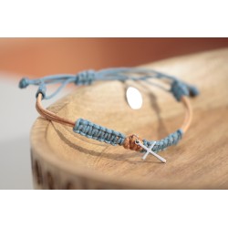 Pul. Cuero y macrame simbolo 1517