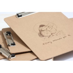 Peregrino orado - Portapapeles A4. PER-AA1 · PAP5201g