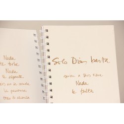 304-NADA TE TURBE. A5 espiral kraft-Blanco. NAD-208-BLA · PAP304