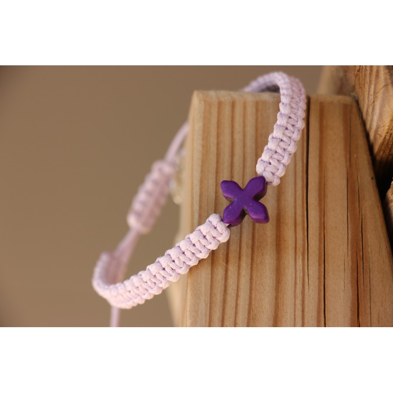 Pulsera macrame cruz de piedra lila Mod1528