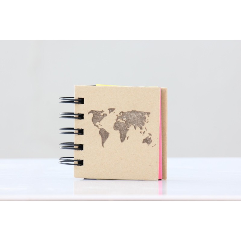 502-QUE NINGUNO SE PIERDA. Mini kraft con post it espiral. QUE-003 · PAP7011