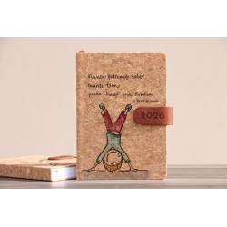 18-NUNCA PODREMOS SABER CUANTO BIEN... PINTADO A MANO. Agenda 2026-A5. Corcho. SON-834-pin · PAP7502