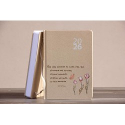 Que cada momento... PINTADO A MANO. Agenda 2026-A5. AGE-836-NAT-pin · PAP7500