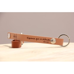 PECES Y ANCLA. VV-Llavero Snap Urban-Nuez. Esperanza que no defrauda. Mod2402