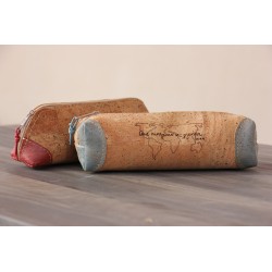 Estuche corcho: Que ninguno se pierda (cuadrado) ARTESANO grabado EST-nin-TUR-2 · PAP4007